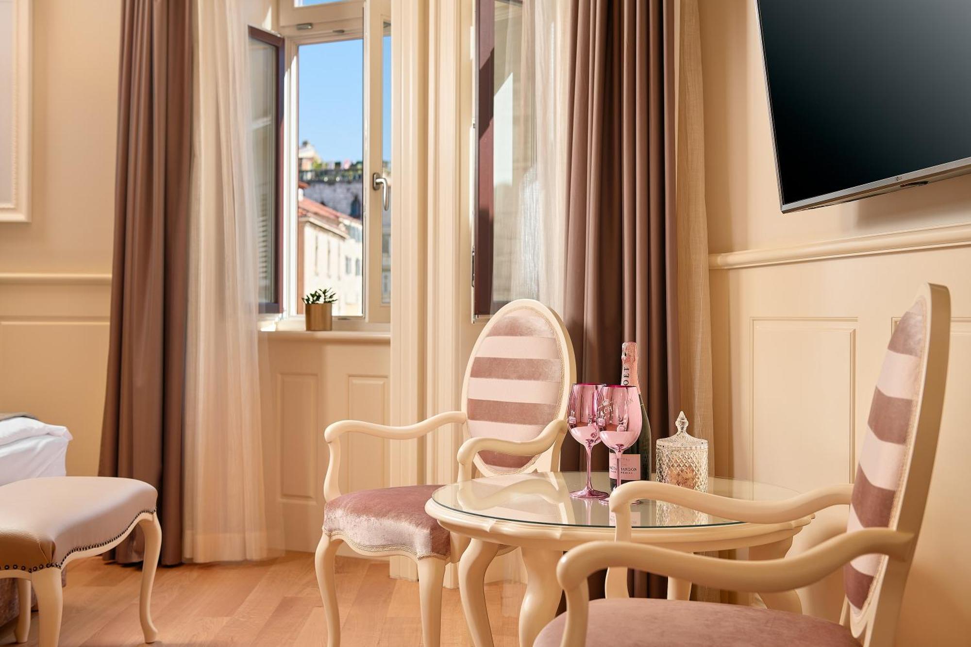 Piazza Heritage Hotel Сплит Стая снимка