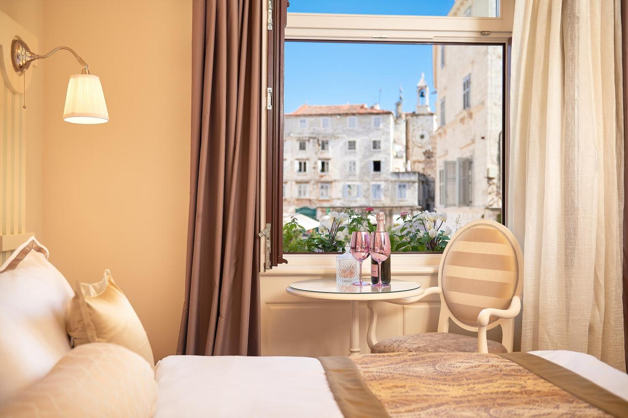 Piazza Heritage Hotel Сплит Стая снимка