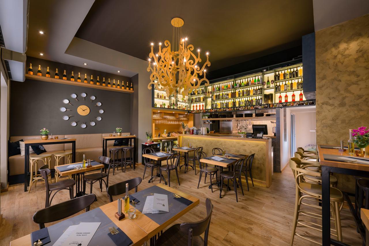 Piazza Heritage Hotel Сплит Екстериор снимка