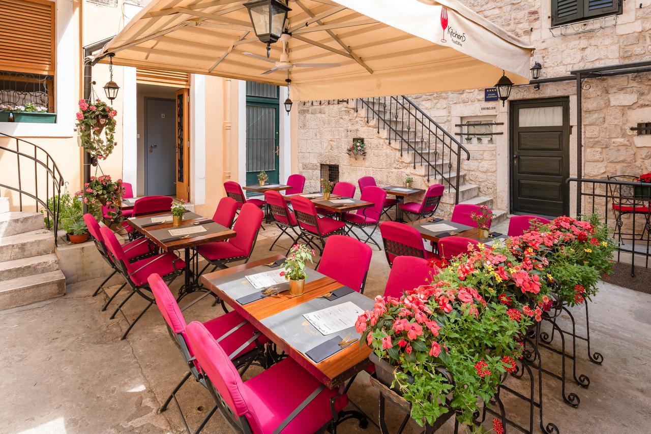 Piazza Heritage Hotel Сплит Екстериор снимка