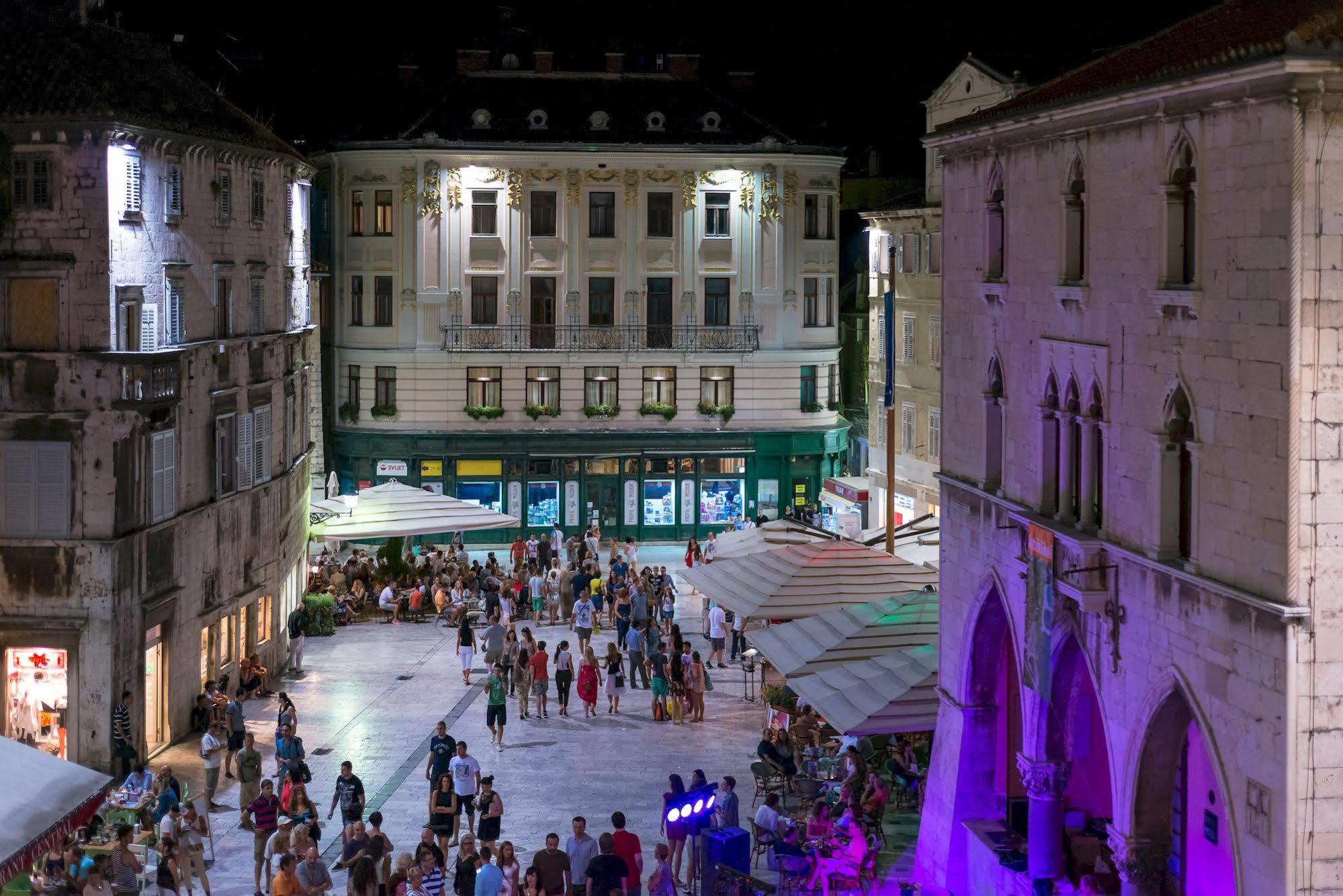 Piazza Heritage Hotel Сплит Екстериор снимка