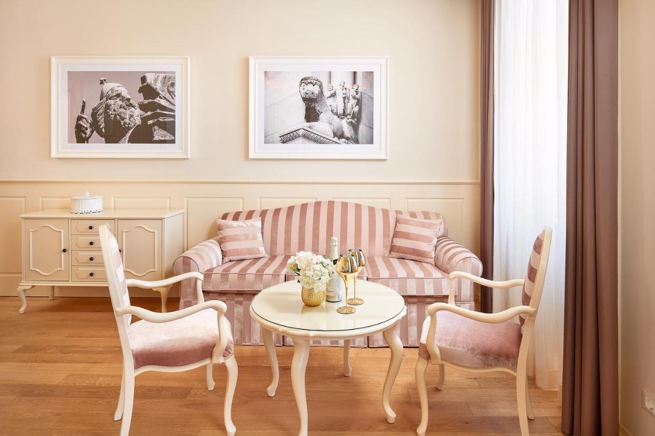 Piazza Heritage Hotel Сплит Екстериор снимка