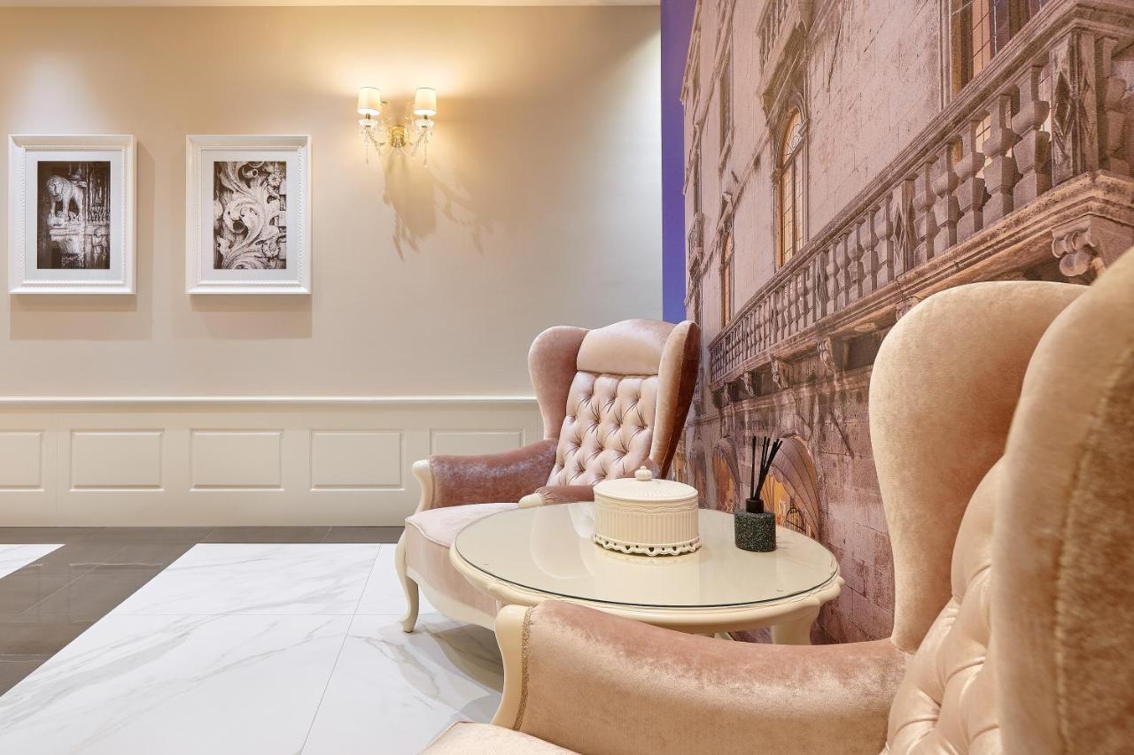 Piazza Heritage Hotel Сплит Екстериор снимка