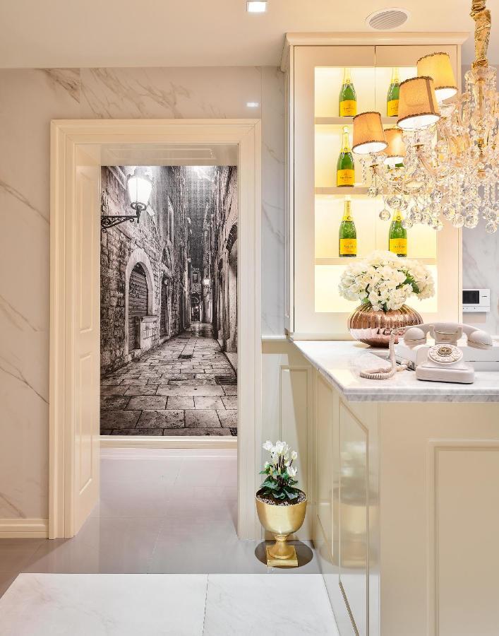 Piazza Heritage Hotel Сплит Екстериор снимка
